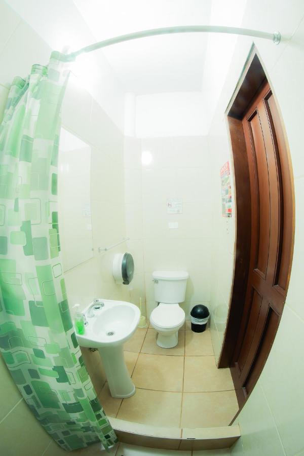 Dragonfly Hostels Miraflores Лима Екстериор снимка