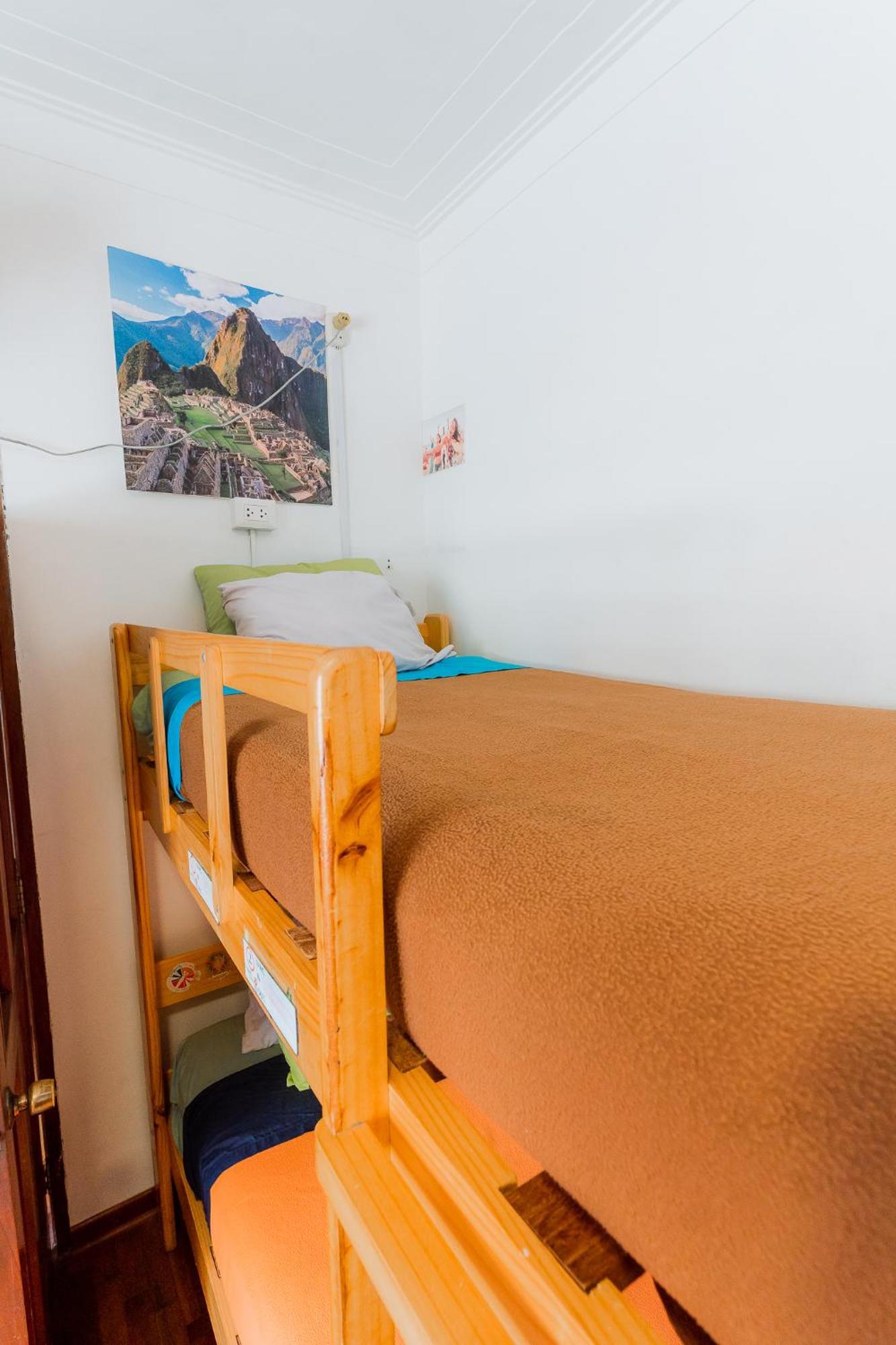 Dragonfly Hostels Miraflores Лима Екстериор снимка