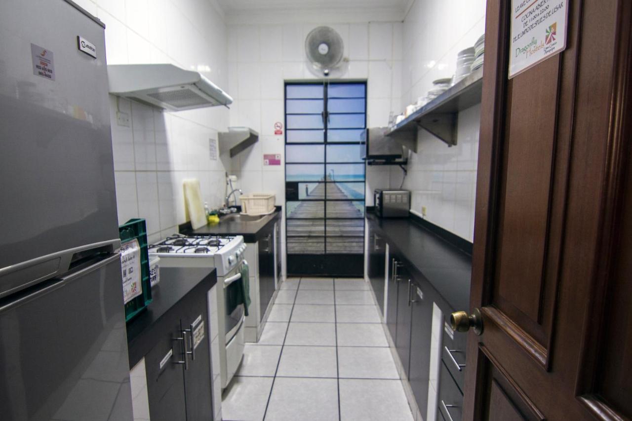 Dragonfly Hostels Miraflores Лима Екстериор снимка